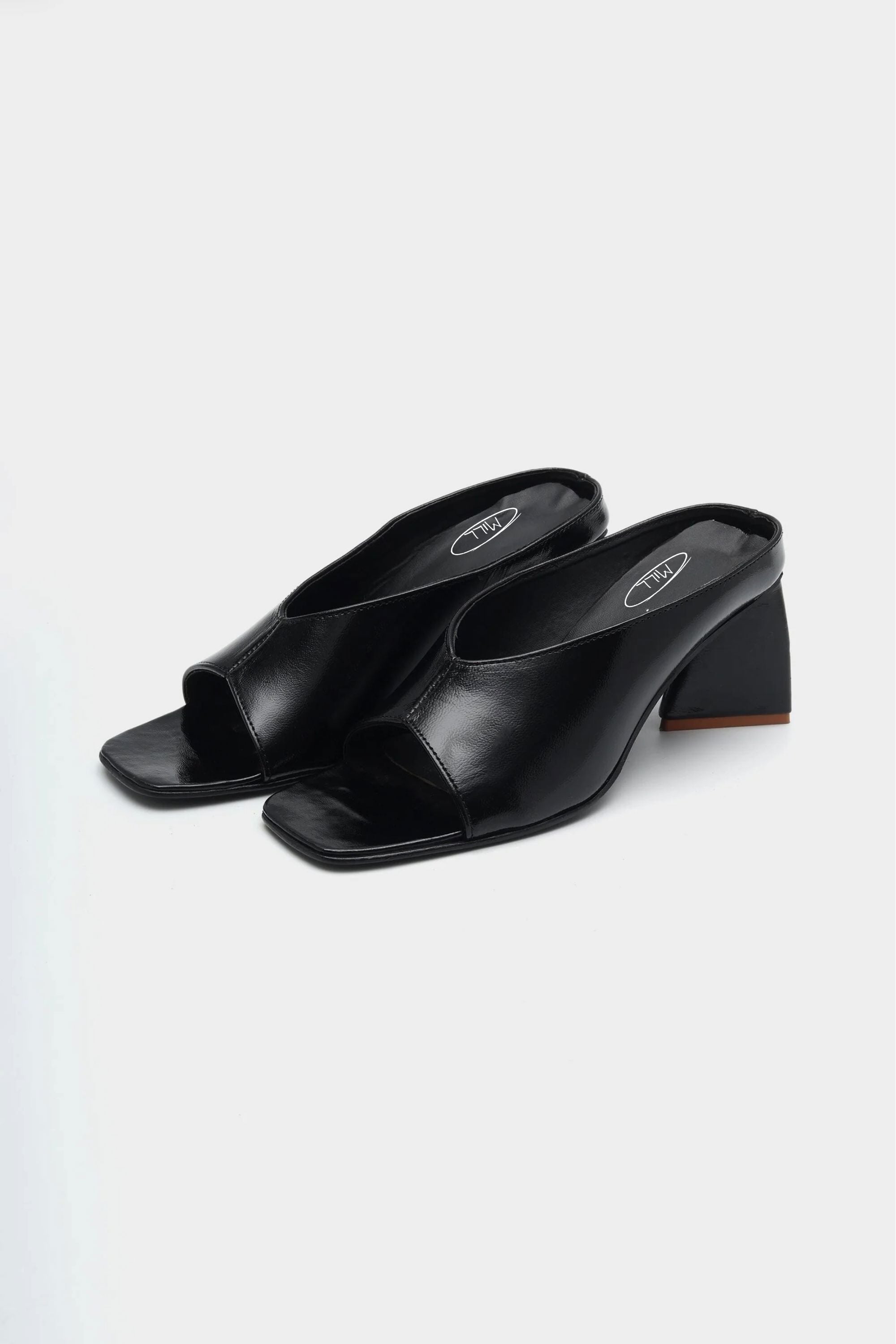 Vea Block Heels in Black Patent Leather