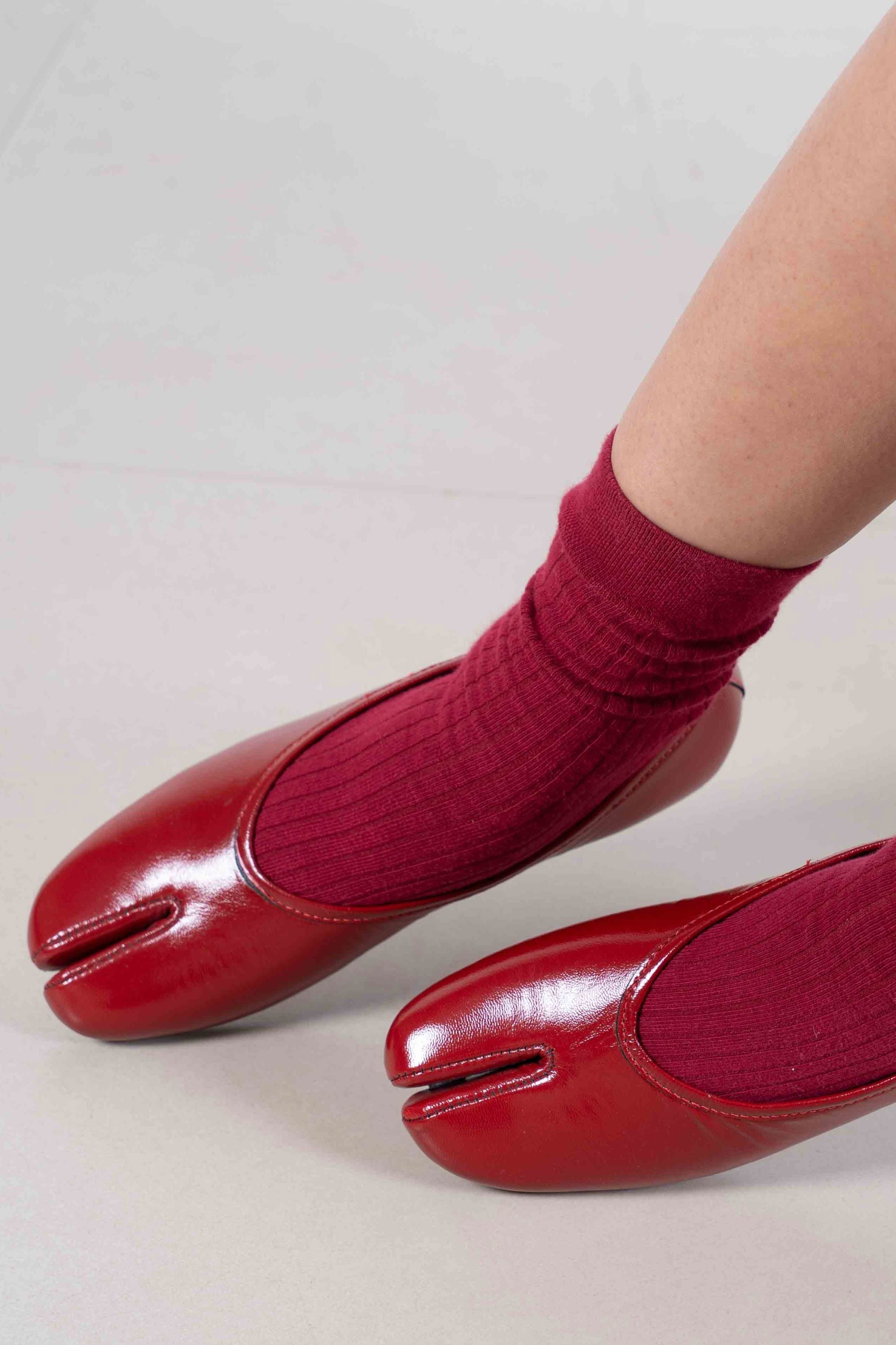 The DUPE in Crimson Crushed Patent Leather
