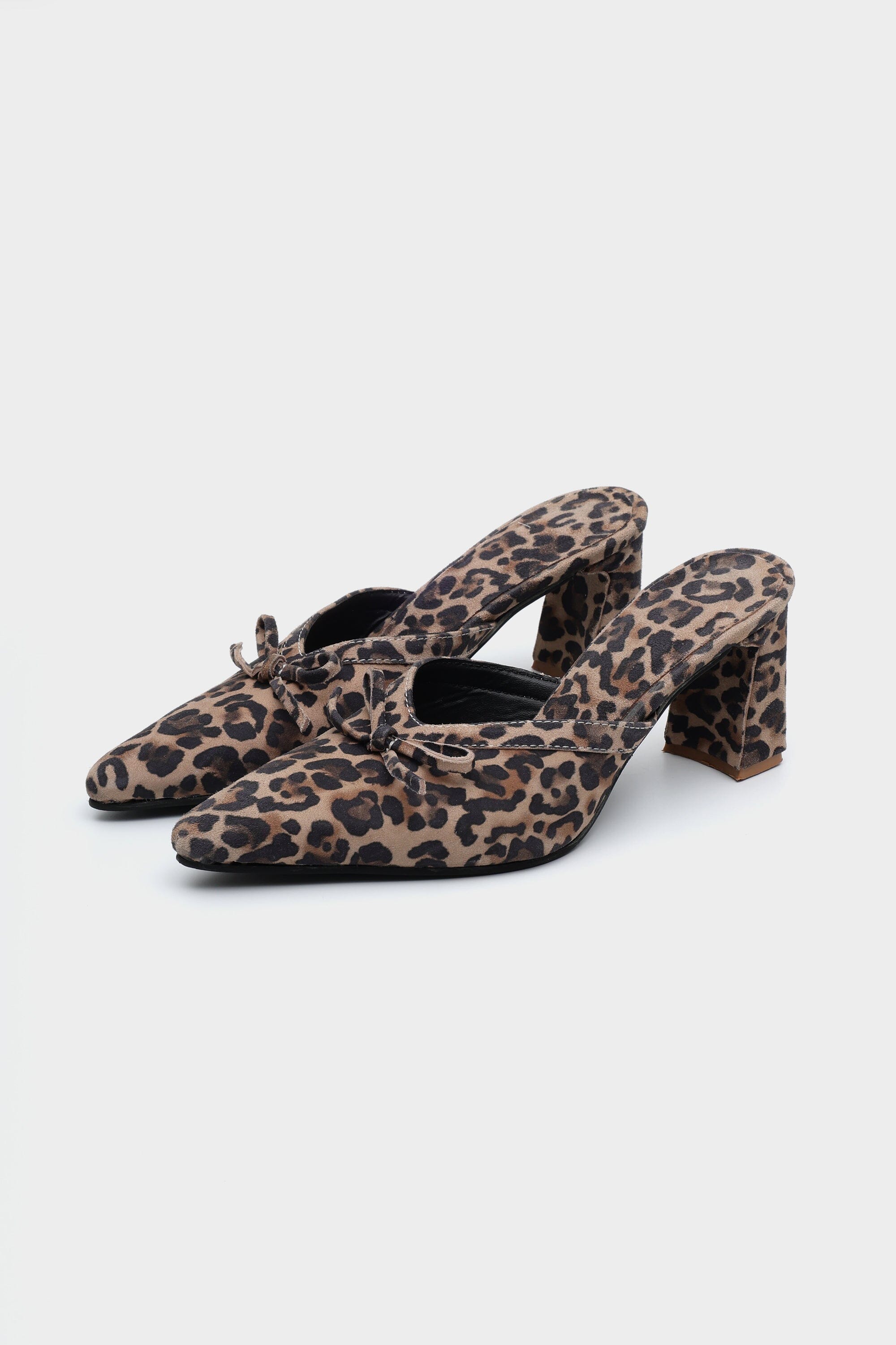 Rogue Sculpted Heels in Beige Leopard