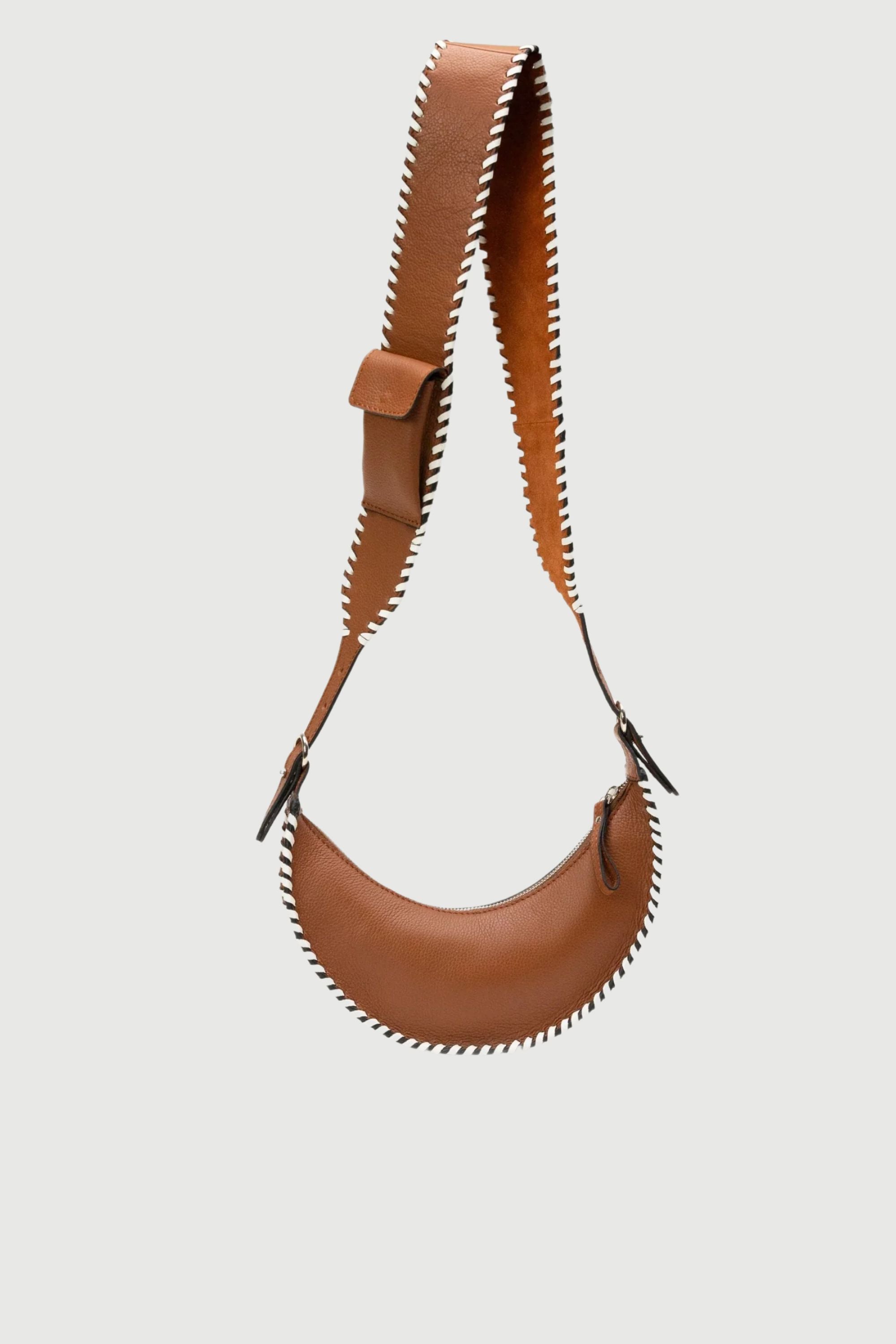 Selena Whipstich in Terra