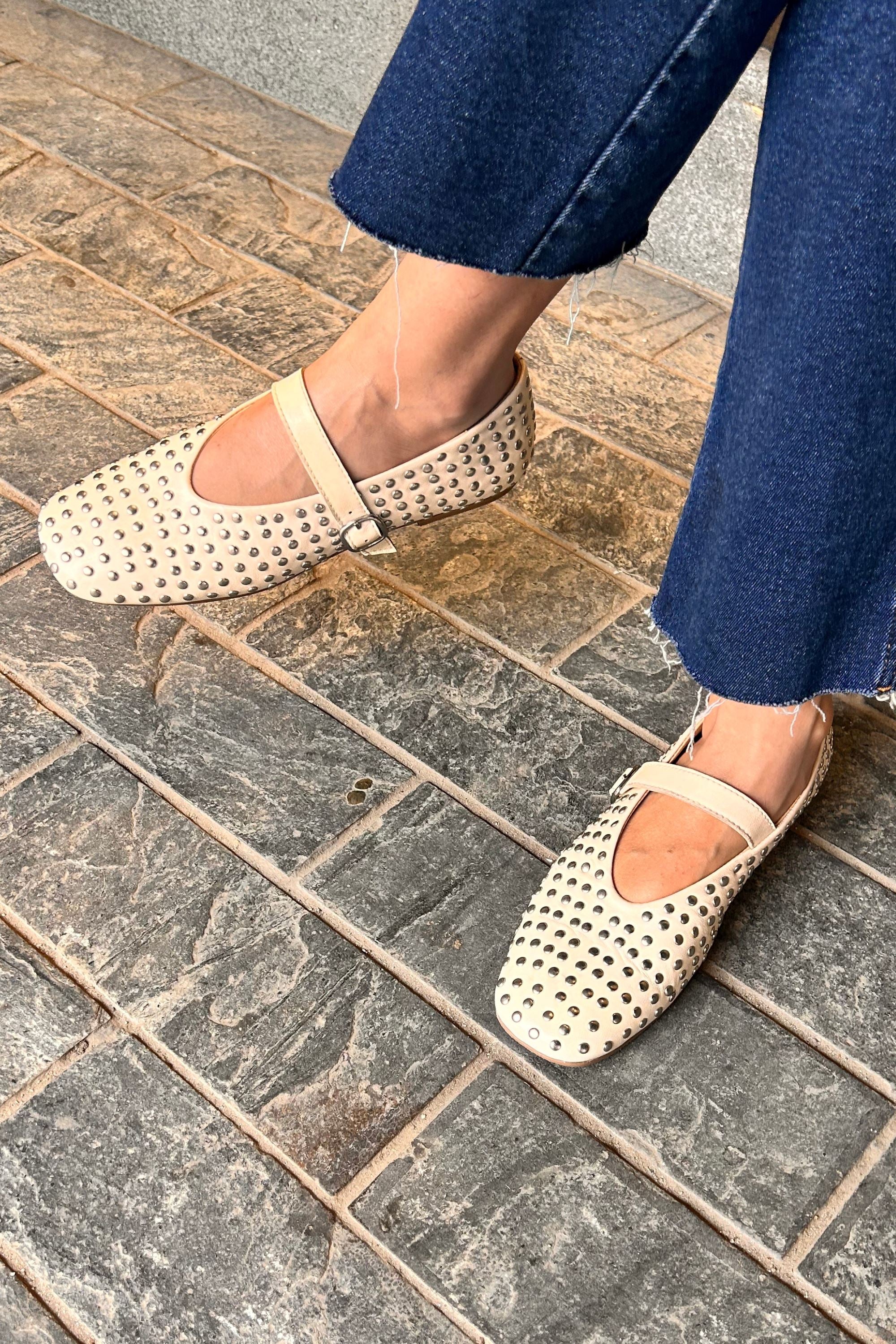 Ecru Ballet Flats With Rivets